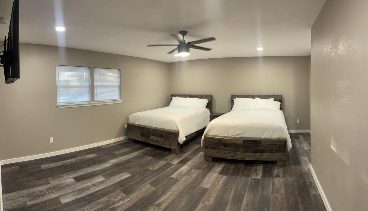 Apt 2- High Plains Lodge At Nomad Landing Clayton Extérieur photo