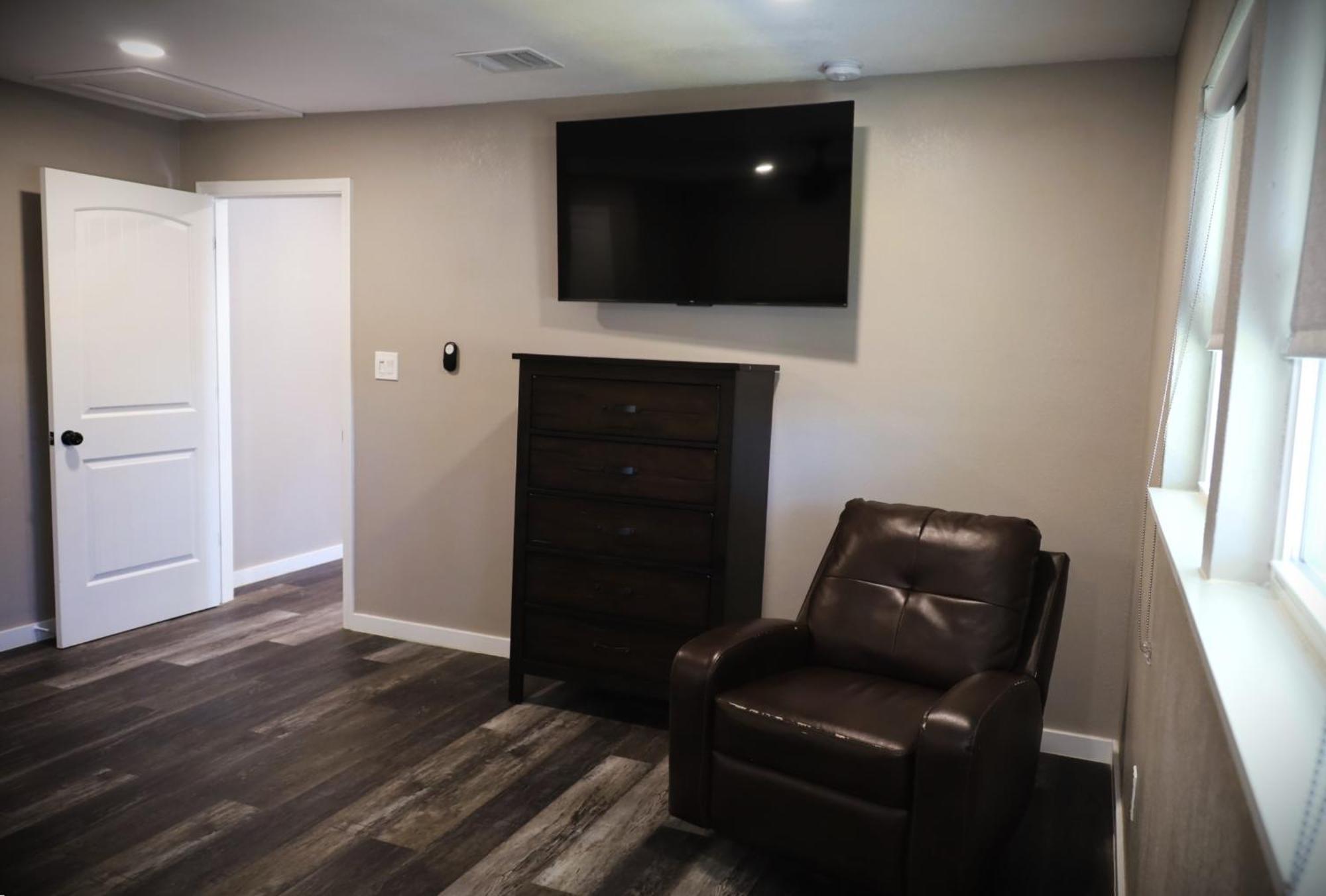 Apt 2- High Plains Lodge At Nomad Landing Clayton Extérieur photo